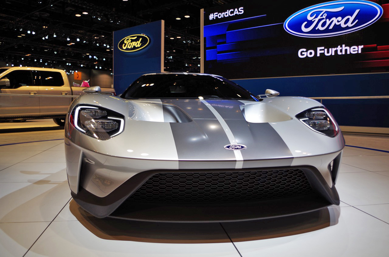 Illustration for article titled El nuevo Ford GT plateado es casi más espectacular que el original